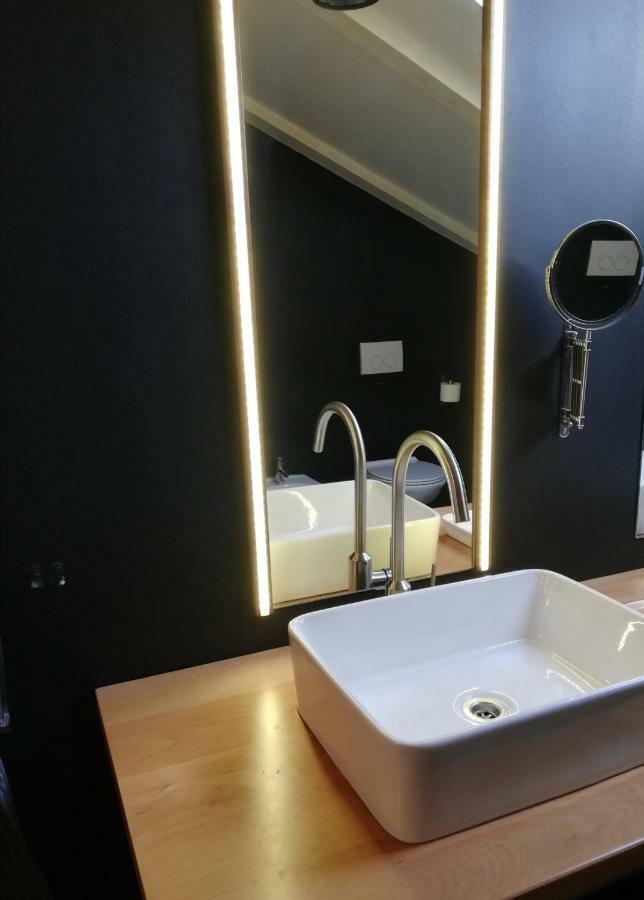 Naiadi Loft Apartment Нерезине Екстер'єр фото